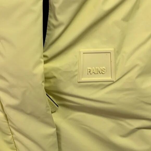 #205 NWT- RAINS Loop W Vest Straw Puffer Vest Sz: XS RET$250 GET THE SET!! - Picture 8 of 10